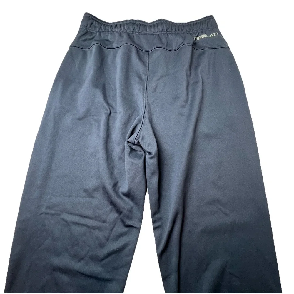 Nike Therma-Fit North Carolina Tar Heels  On-Field Blue Sweatpants Med